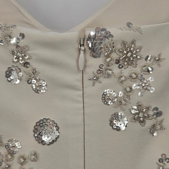 Self-Portrait White‎ Embellished V-neck Maxi Dress UK 6 (US2) - Picture 10 of 16